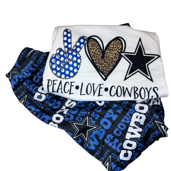 Cowboys Top w / Bell Bottom Leggings size‎ 2 (57) nwot - Picture 1 of 10